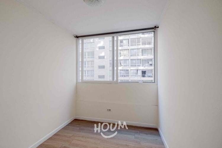 Departamento en Avenida María Rozas Velásquez