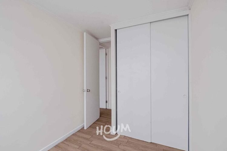 Departamento en Avenida María Rozas Velásquez