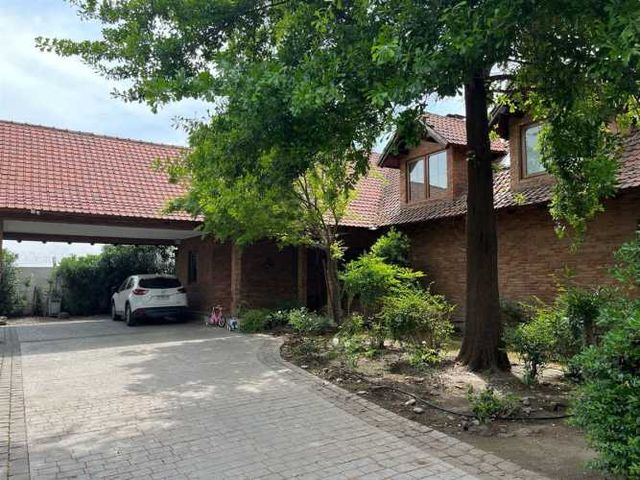 CASA Santa Filomena 11200 condominio Las Pircas