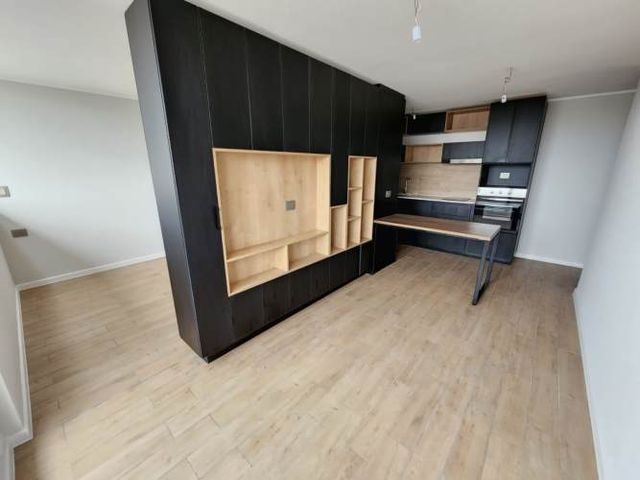 COMPACTO Y FUNCIONAL CON EXCELENTE UBICACIÓN