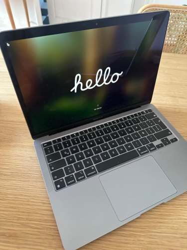 Macbook air M1