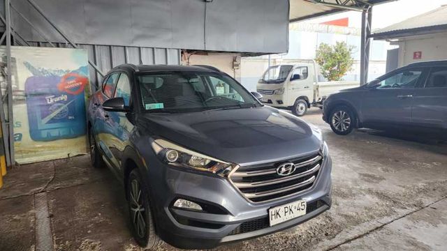 HYUNDAI NEW TUCSON 2.0 AT 2015
