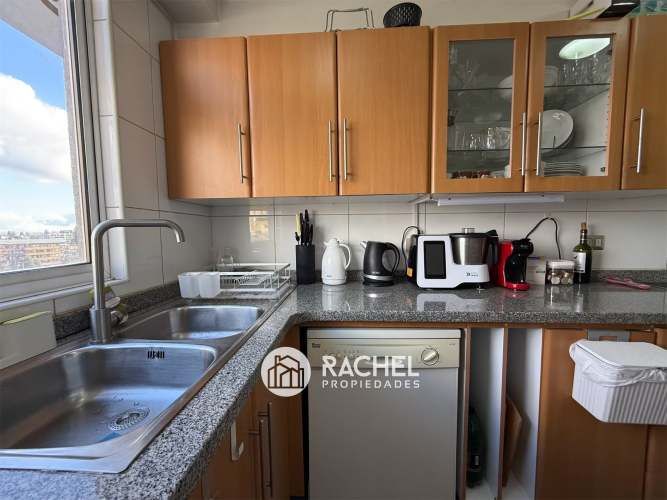 SE VENDE SOLEADO DEPARTAMENTO EN EL CORAZÓN DE AVDA ALEMANIA