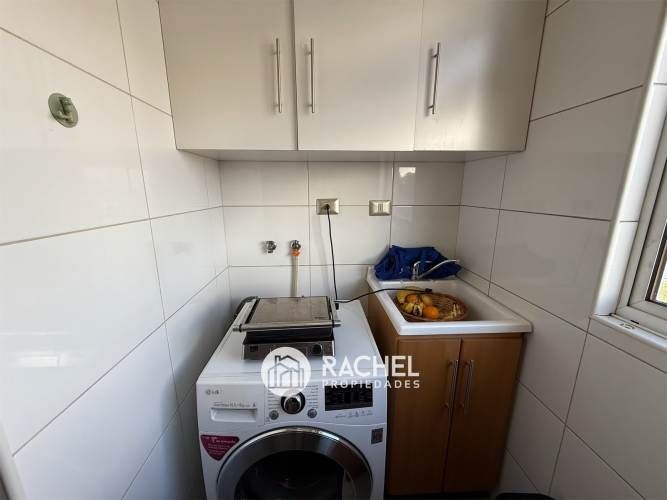 SE VENDE SOLEADO DEPARTAMENTO EN EL CORAZÓN DE AVDA ALEMANIA