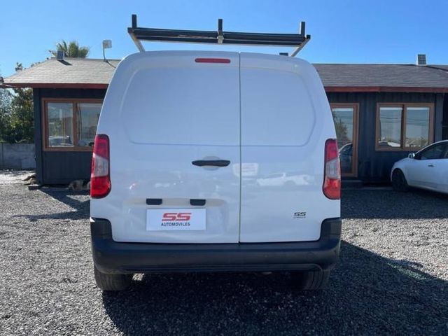 CITROËN BERLINGO L1 1.5 HDI 2024