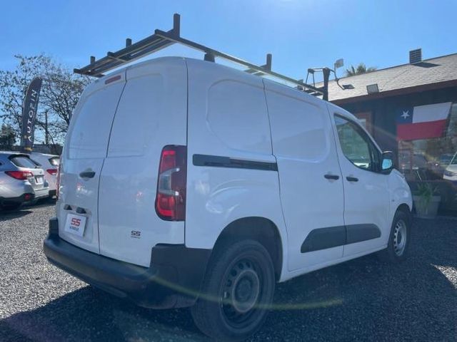 CITROËN BERLINGO L1 1.5 HDI 2024