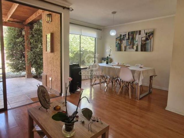 Ayres de Chicureo | En Condominio | Acceso a la Laguna