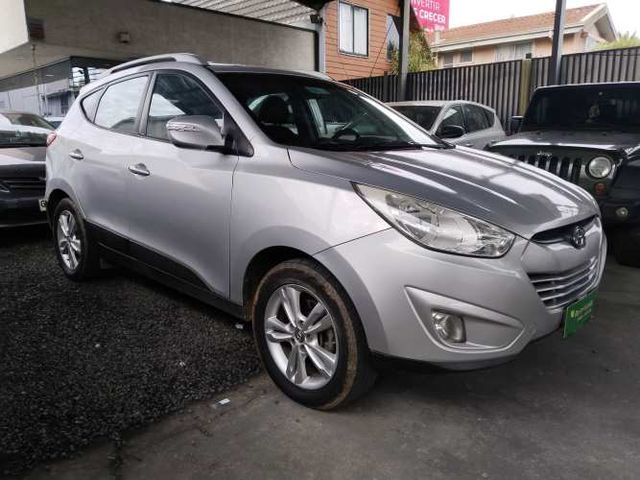 HYUNDAI TUCSON DIESEL