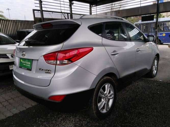HYUNDAI TUCSON DIESEL