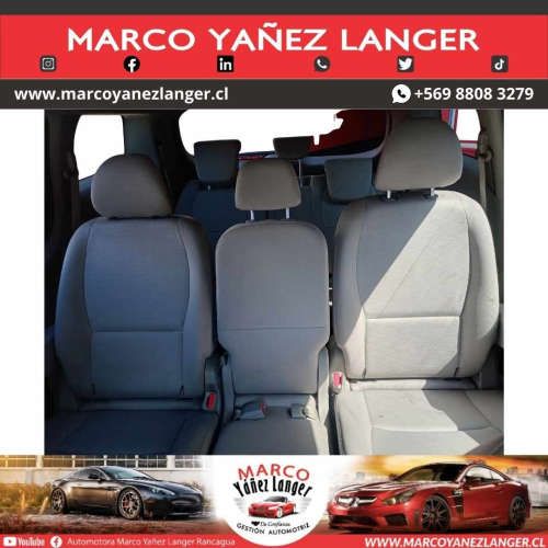 KIA GRAND CARNIVAL EX 2.2 AUT / AÑO 2018 / 3 CORRIDAS DE ACIENTOS / 142.422 KILOMETROS / EXCELENTE ESTADO