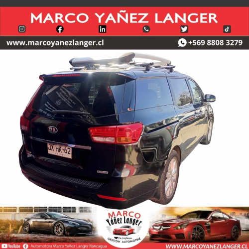 KIA GRAND CARNIVAL EX 2.2 AUT / AÑO 2018 / 3 CORRIDAS DE ACIENTOS / 142.422 KILOMETROS / EXCELENTE ESTADO