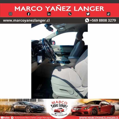 KIA GRAND CARNIVAL EX 2.2 AUT / AÑO 2018 / 3 CORRIDAS DE ACIENTOS / 142.422 KILOMETROS / EXCELENTE ESTADO