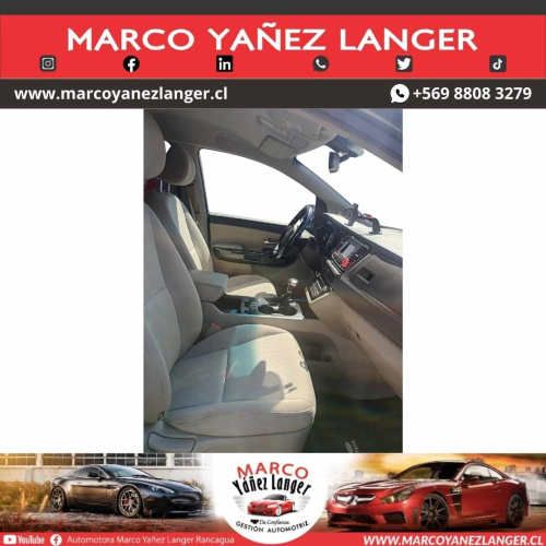 KIA GRAND CARNIVAL EX 2.2 AUT / AÑO 2018 / 3 CORRIDAS DE ACIENTOS / 142.422 KILOMETROS / EXCELENTE ESTADO