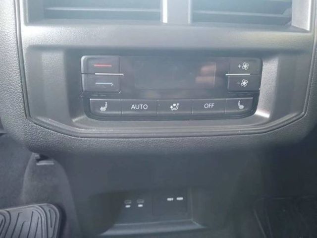 VOLKSWAGEN ATLAS 2024