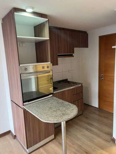 EXCELENTES CONDICIONES A PASOS METRO ECUADOR (117740)