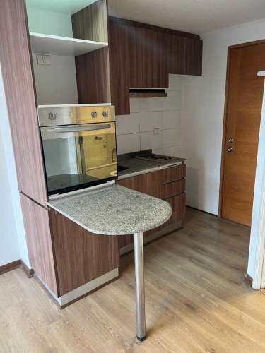 EXCELENTES CONDICIONES A PASOS METRO ECUADOR (117740)