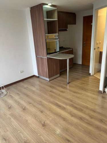 EXCELENTES CONDICIONES A PASOS METRO ECUADOR (117740)