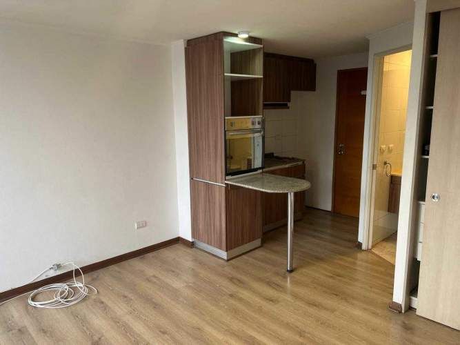 EXCELENTES CONDICIONES A PASOS METRO ECUADOR (117740)