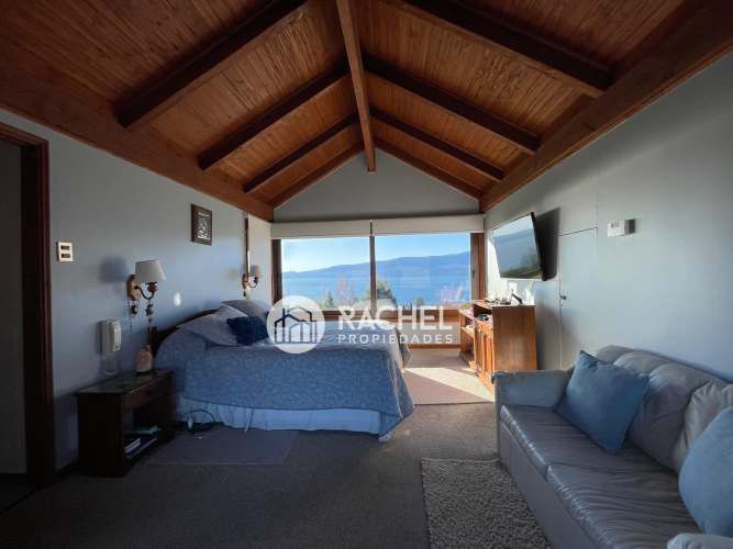 Venta Hermosa casa en Condominio con vistas al Lago y Volcán Villarrica