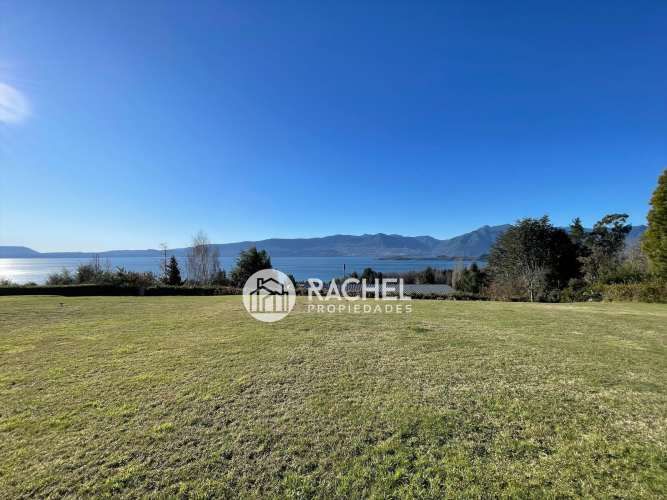 Venta Hermosa casa en Condominio con vistas al Lago y Volcán Villarrica