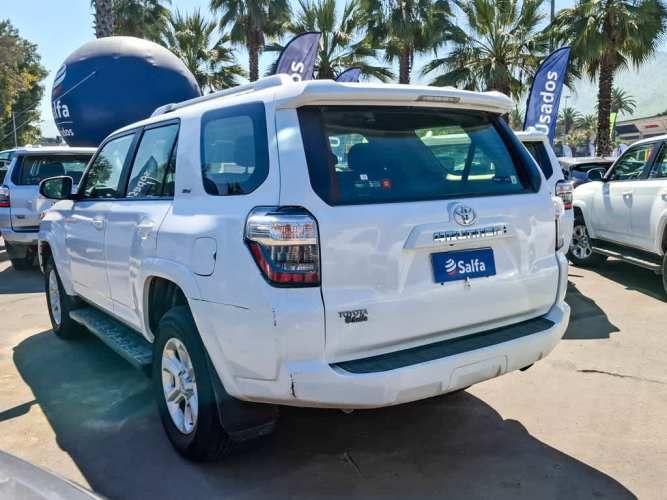 TOYOTA 4RUNNER  2024