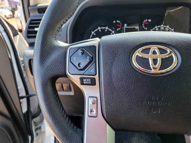 TOYOTA 4RUNNER  2024
