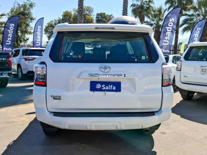 TOYOTA 4RUNNER  2024