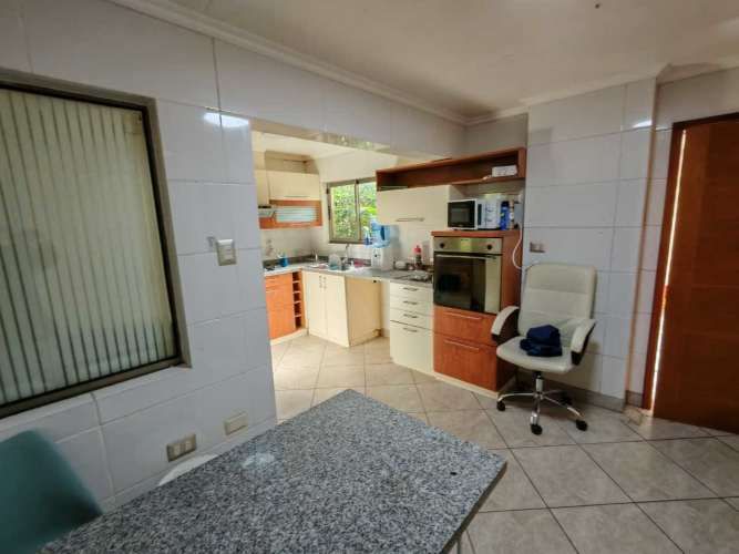 Venta y Arriendo Casa 5D 4B 2E Andalue (118055)