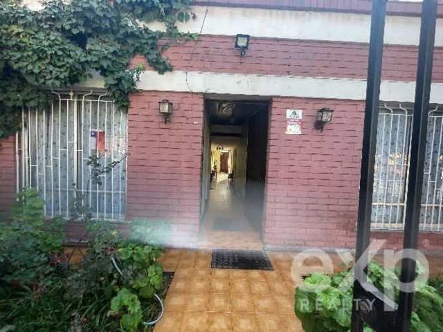 CASA sebastopol con leon tolstoi