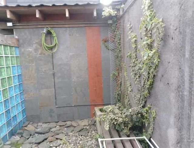 SITIO En Venta / Arriendo : Propiedad de 1.670m2 con Casa de 2 Pisos. Ninhue