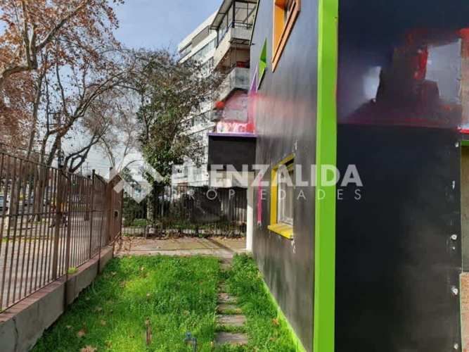 LOCAL COMERCIAL Av. Tobalaba