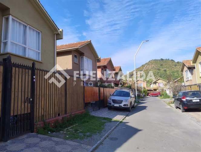 CASA La Capitanía / Camino Padre Hurtado / Los Granaderos