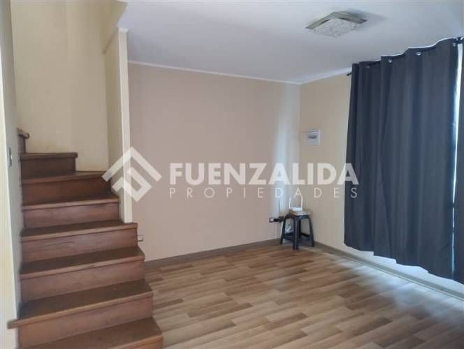 CASA La Capitanía / Camino Padre Hurtado / Los Granaderos