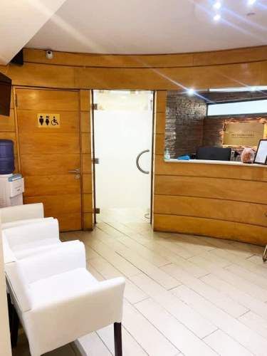 Oficina CERCANA A ESTACIONES METRO P. DE VALDIVIA Y LOS LEONES