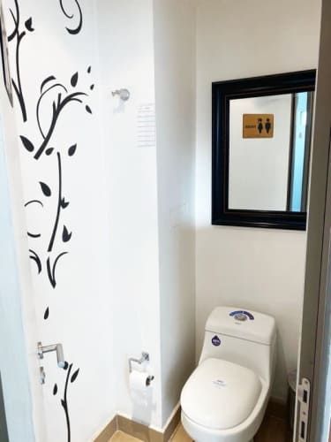 Oficina CERCANA A ESTACIONES METRO P. DE VALDIVIA Y LOS LEONES