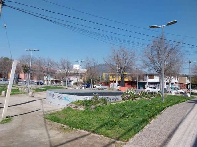 LOCAL COMERCIAL Cercano a municipalidad de Recoleta