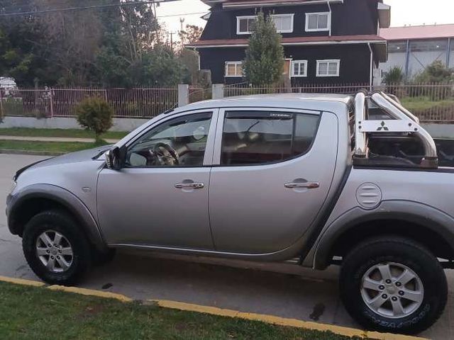 Mitsubishi L200 Diesel 4x4 año 2014