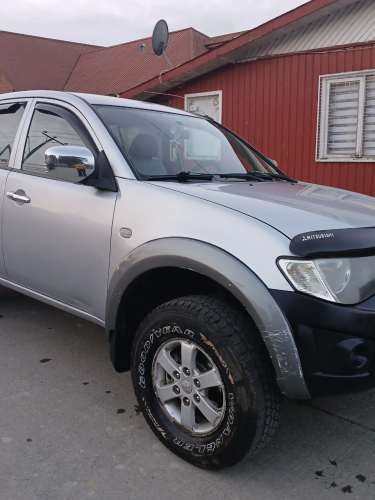 Mitsubishi L200 Diesel 4x4 año 2014