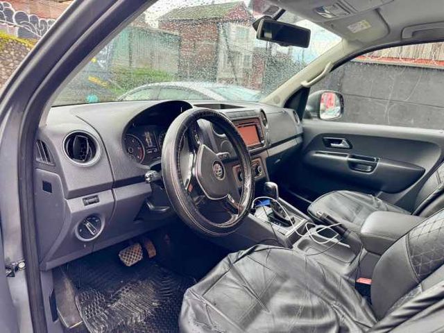 Volkswagen Amarok Highline 4x4 año 2016