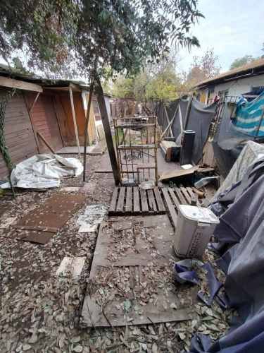 Gran terreno con casa Conchalí