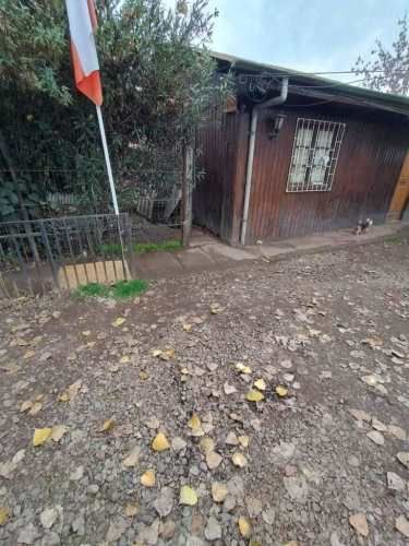Gran terreno con casa Conchalí