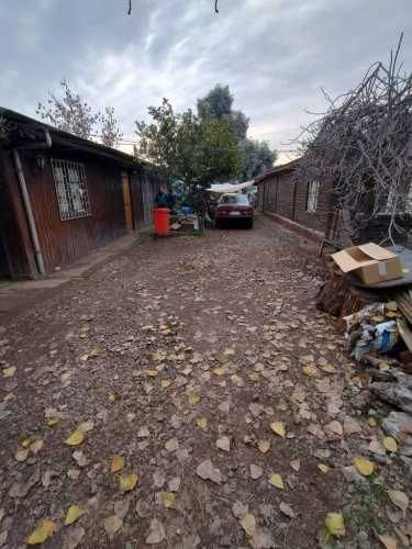 Gran terreno con casa Conchalí