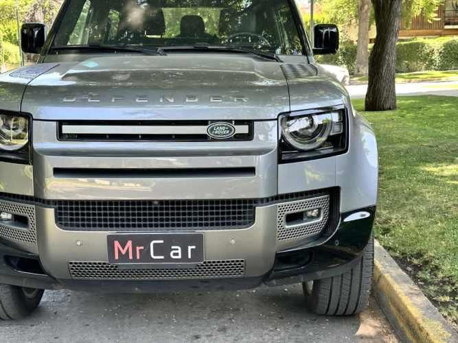 LAND ROVER DEFENDER 2024