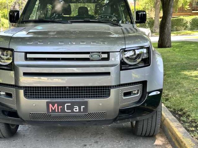 LAND ROVER DEFENDER 2024