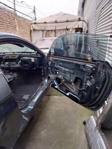 Ford Mustang SOLO CARROCERÍA