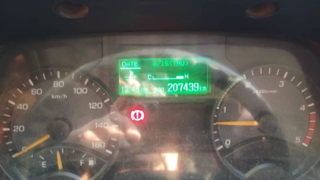 2018 Mitsubishi Fuso Canter 413 2 equipos frio