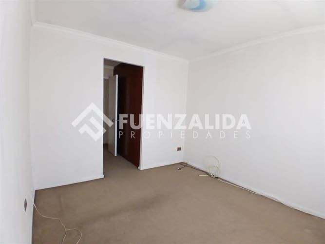 CASA Jardines del Valle/ Juan de Dios Malebrán