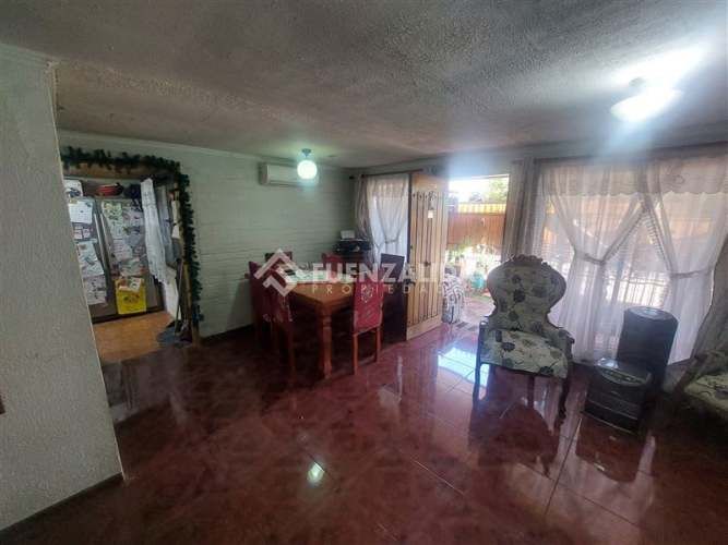 CASA Villa El Arrayan II/ Pasaje Doce/ El Hidalgo/ El Peral