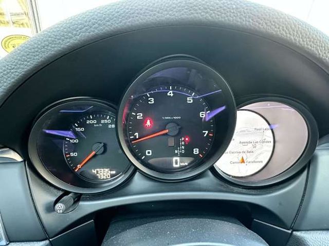 PORSCHE MACAN R4 AWD 2.0 TURBO  2016