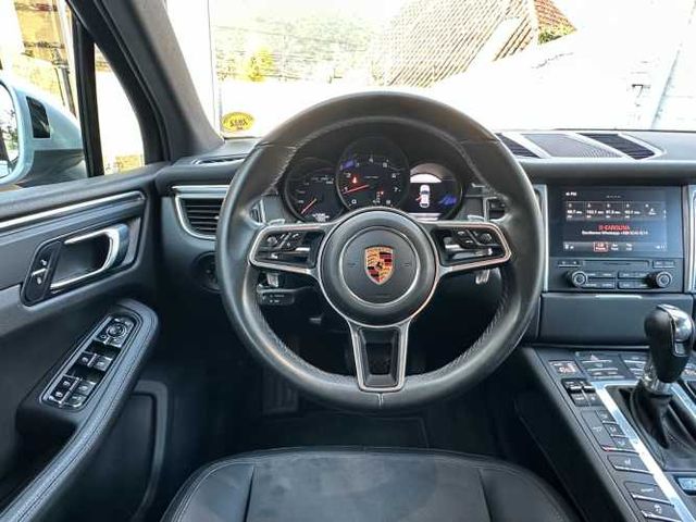 PORSCHE MACAN R4 AWD 2.0 TURBO  2016